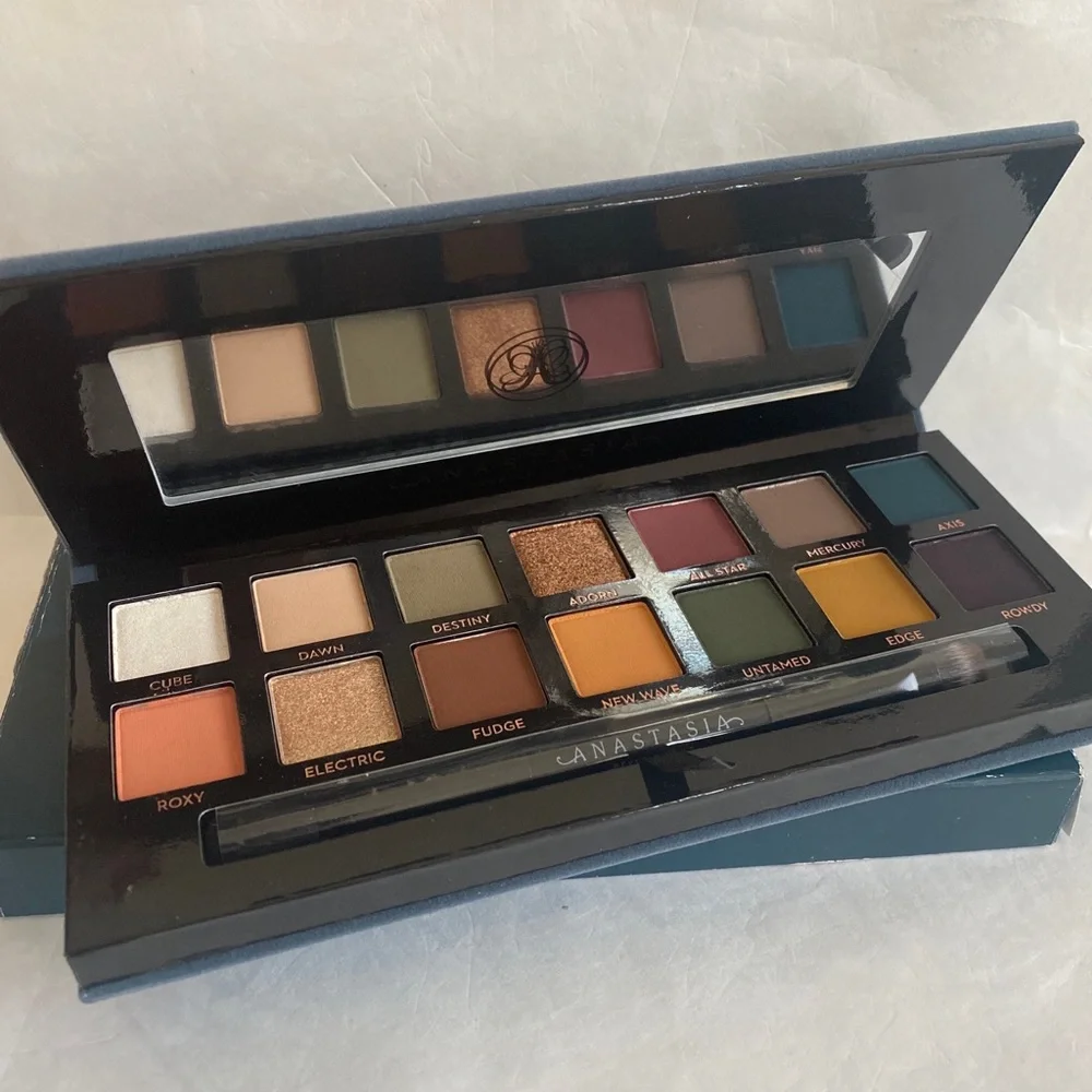 ANASTASIA BEVERLY HILLS Subculture Eyeshadow Palette $45 NIB